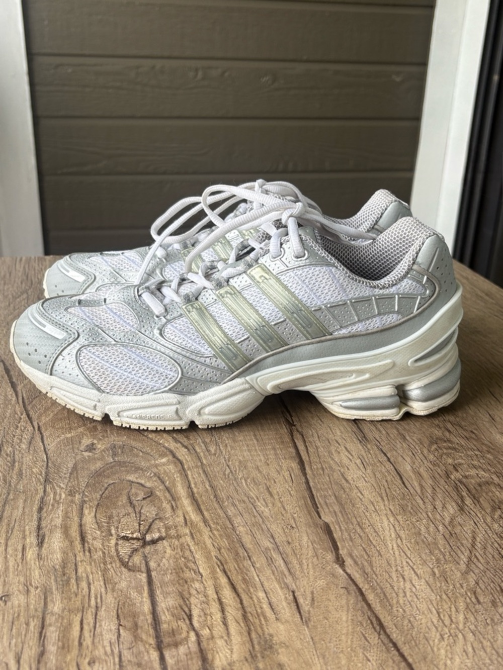 Adidas Men’s Light Gray/Silver and White Athletic Sneakers size 8.5